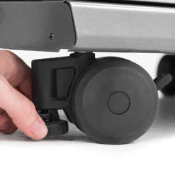 Broil King Regal S 590 PRO IR Gasgrill - Modell 2023 -Küche Zu Hause Broil King Regal Laufrolle hoehenverstellbar 1