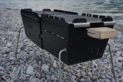 Knister Grill Original - Ausziehbarer Holzkohle Kompaktgrill 33 Knister Grill Original - Ausziehbarer Holzkohle Kompaktgrill -Küche Zu Hause Knister Grill Beine auf Steinen