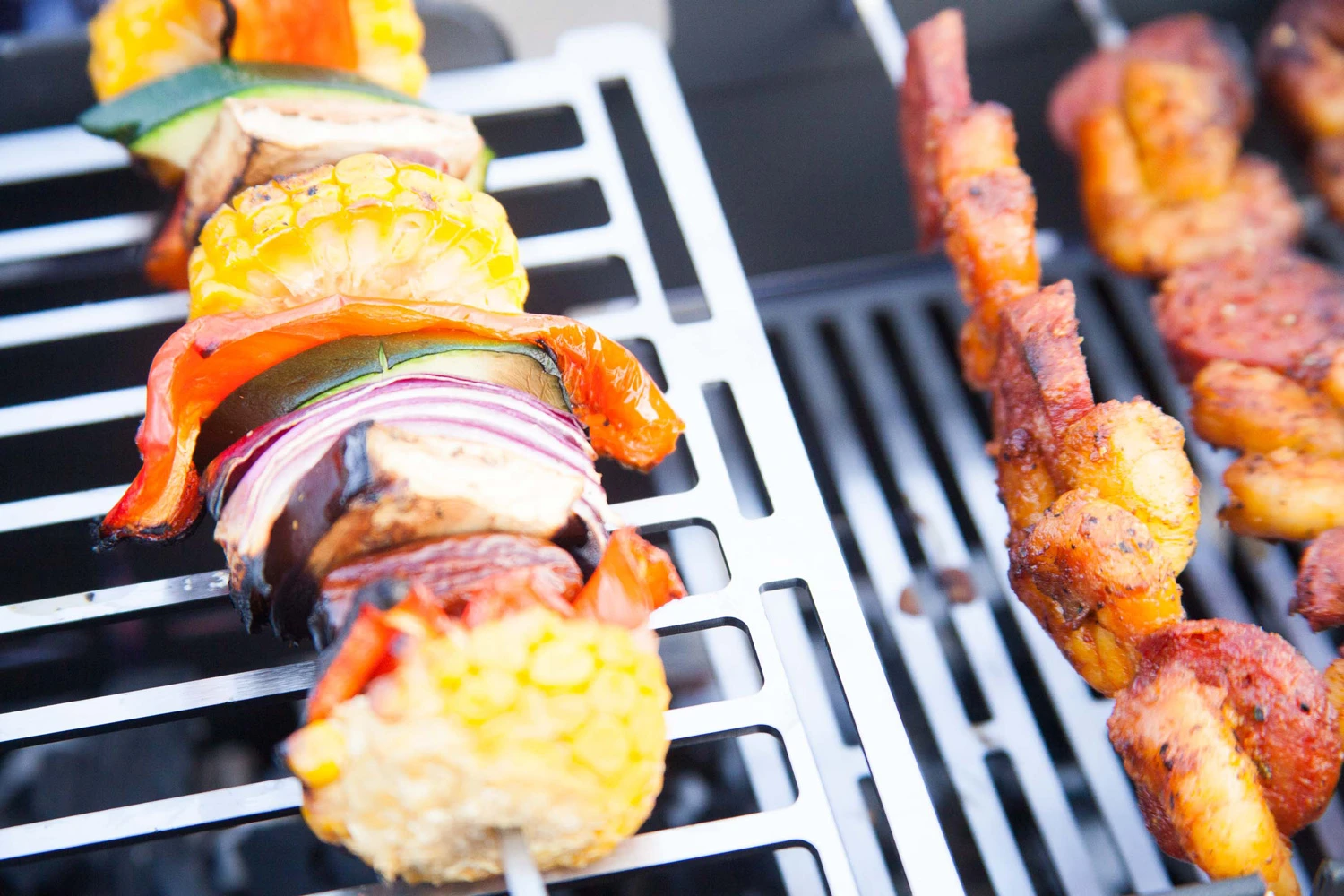 Knister Grill Original - Ausziehbarer Holzkohle Kompaktgrill 17 Knister Grill Original - Ausziehbarer Holzkohle Kompaktgrill – Bild 17