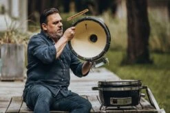 Monolith ICON Black Keramikgrill Tischgrill Inkl. Gestell -Küche Zu Hause Monolith Keramikgrill Icon Deckel abnehmbar