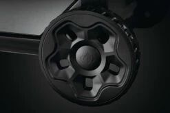 Napoleon Freestyle 425 Gasgrill - Mit Sizzle Zone - Limited Robin Schulz Barbecue Edition - Inkl. Mega Zubehörpaket -Küche Zu Hause Napoleon Freestyle Rad 1