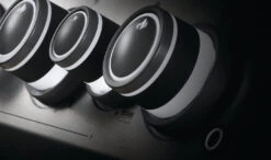 Napoleon Rogue SE 625 Edelstahl Gasgrill Mit Sizzle Zone Und Heckbrenner - Modell 2023 -Küche Zu Hause Napoleon Rogue SE Drehknoepfe beleuchtet