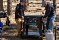 Pit Boss Plancha Grill Ultimate Plancha 2-Brenner - Mit Untergestell -Küche Zu Hause Pit Boss Planchagrill Ultimate Plancha 2 Brenner Kompaktgrill