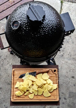 The Bastard Keramikgrill Classic Large - Complete - Schwarz Glänzend - Modell 2023 -Küche Zu Hause The Bastard Classic Large Keramikgrill Seitentische