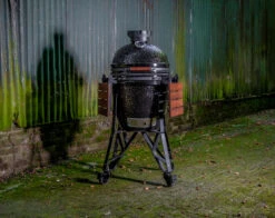 The Bastard Keramikgrill Classic Medium - Complete - Schwarz Glänzend - Modell 2023 23 The Bastard Keramikgrill Classic Medium - Complete - Schwarz Glänzend - Modell 2023 -Küche Zu Hause The Bastard Classic Medium Complete Kamadogrill