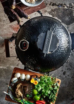 The Bastard Keramikgrill Classic Medium - Complete - Schwarz Glänzend - Modell 2023 28 The Bastard Keramikgrill Classic Medium - Complete - Schwarz Glänzend - Modell 2023 -Küche Zu Hause The Bastard Classic Medium Keramikgrill Seitenablagen